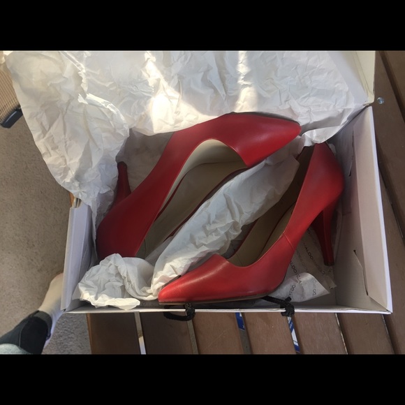 Aldo Nydiven Dress Pump (Red) - Picture 5 of 5